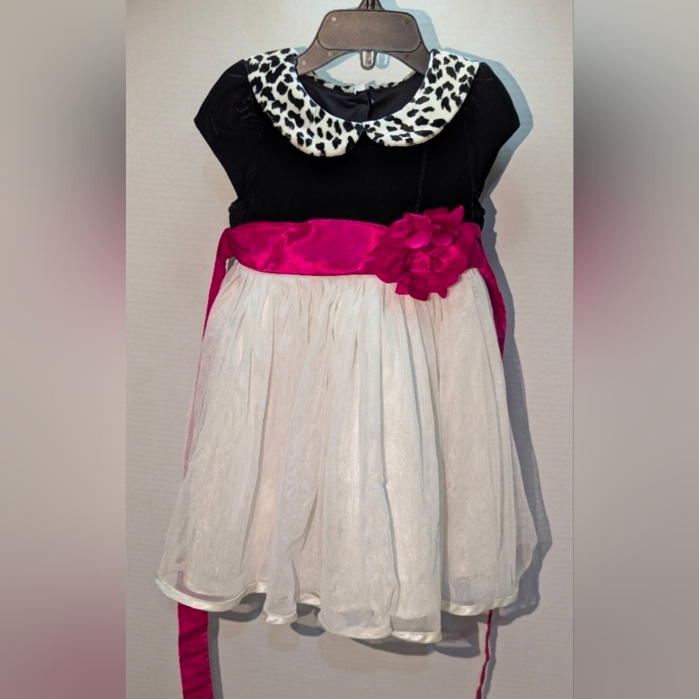 SZ 2T Jona Michelle Toddler Girls 24 Month Leopard Print Dress With Hot Pink Bow